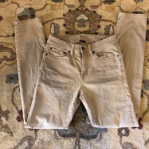 American Eagle khaki jeans. Active flex - slim